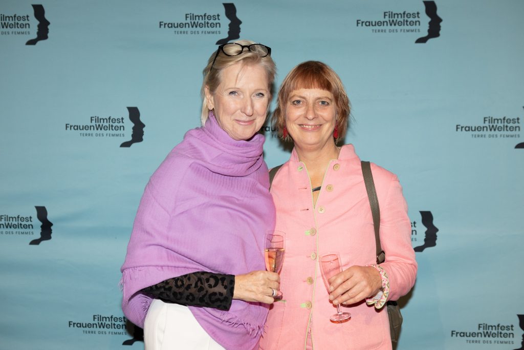 EröffnungFotowand04©GianlucaQuaranta_FilmfestFrauenWelten2025